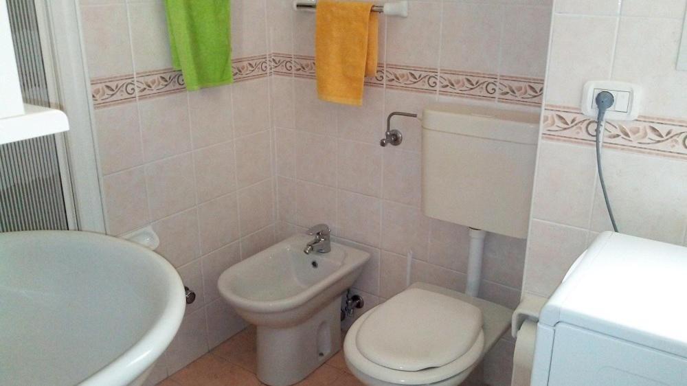 Green Holiday Wohnung Mit Schwimmbad 比比翁 外观 照片